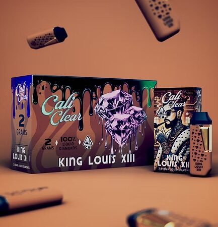 Cali Clear King Louis XII – 2G Liquid Diamonds Disposable – Sativa